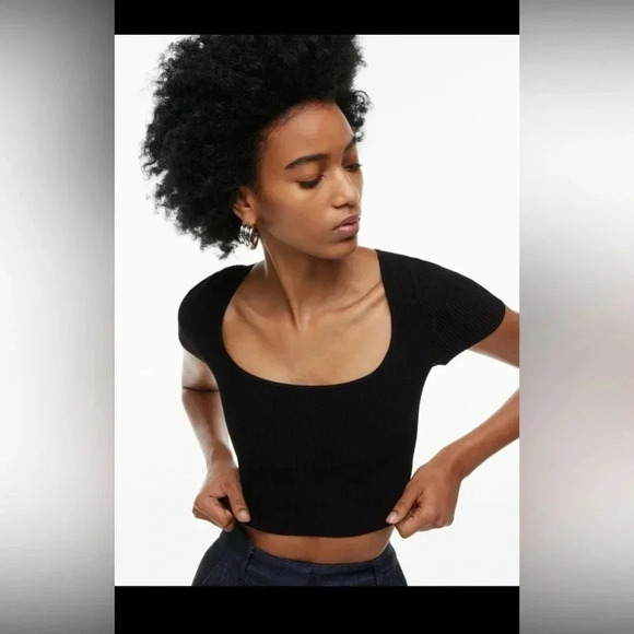 Babaton Aritzia Sculpt Knit Squareneck Top color Green size small - Picture 2 of 6